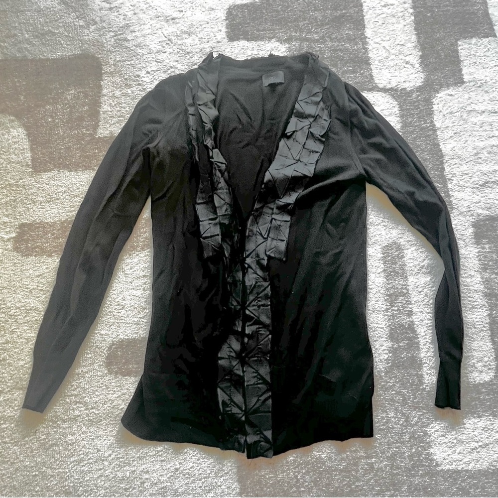 BANANA REPUBLIC MONOGRAM BLACK CARDIGAN